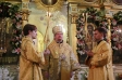 Епископ Выборгский и Приозерский Игнатий совершил Божественную литургию в храме Рождества Иоанна Предтечи на Пресне
