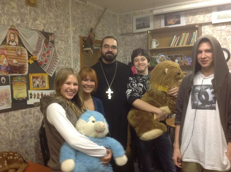 Возобновилось миссионерские беседы с ребятами из скаутской организации «Скауты Москвы»