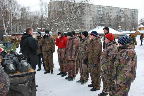 19 февраля 2012 года на территории храма прп. Серафима Саровского в Кунцеве состоялся турнир по пейнтболу