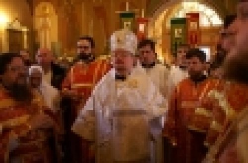 Епископ Игнатий совершил божественную литургию в храме-часовне Архистратига Божия Михаила