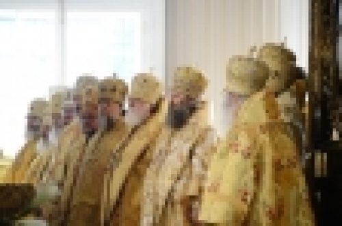 Епископ Выборгский и Приозерский Игнатий принял участие в торжествах по случаю 300-летия Александро-Невской лавры