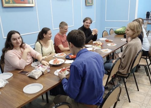 Исповедникам и новомученикам посвятят встречи участники молодежного клуба «Андреевцы» храма прп. Андрея Рублева