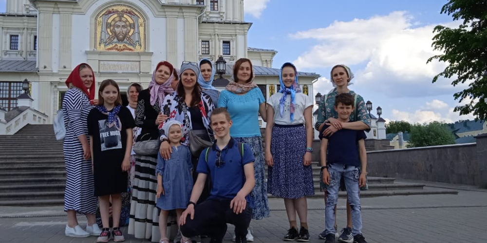 Ученики воскресной школы храма преподобного Серафима Саровского в Кунцеве побывали в Дивееве