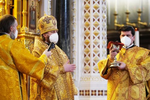 Епископ Одинцовский и Красногорский Фома сослужил Патриарху Кириллу за Литургией в Храме Христа Спасителя