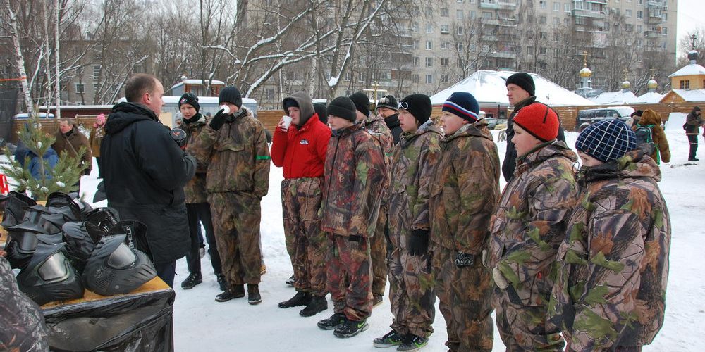 19 февраля 2012 года на территории храма прп. Серафима Саровского в Кунцеве состоялся турнир по пейнтболу