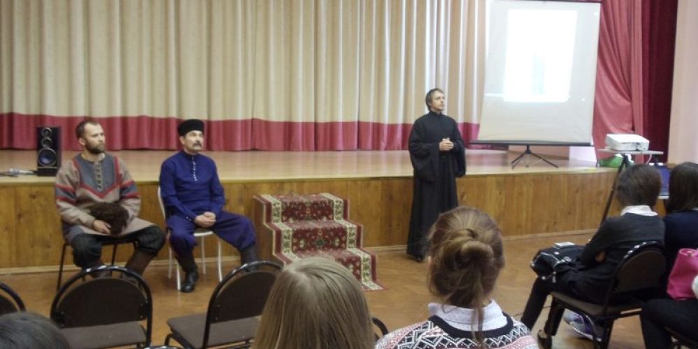 Встреча с казаками в рамках церковно-государственной и образовательной Программы по военно-патриотическому и духовно-нравственному воспитанию молодежи
