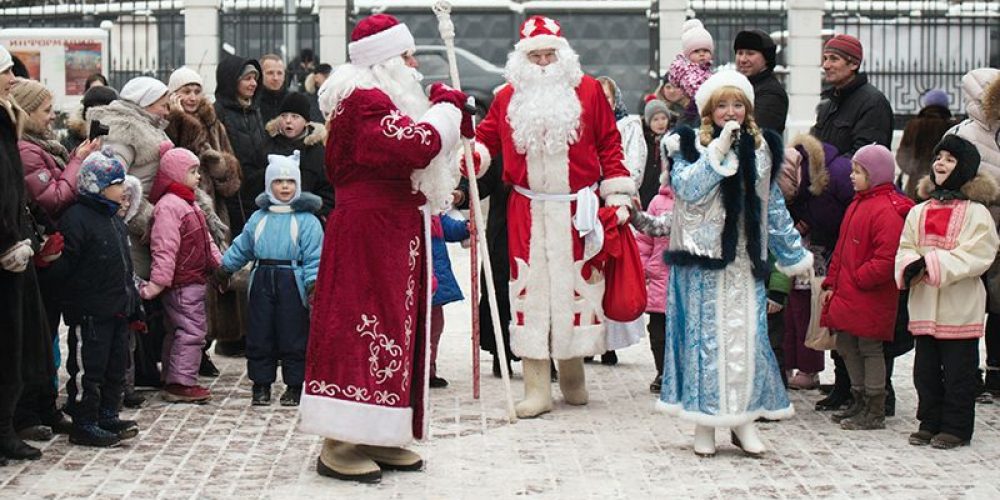 8 января на территории храма Спаса Нерукотворного Образа на Сетуни состоялся большой рождественский праздник для детей