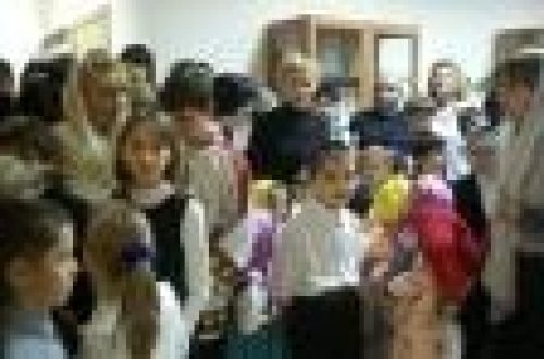 Епископ Игнатий посетил детский реабилитационный центр Красносельский и освятил там домовый храм