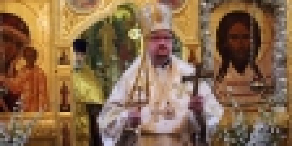 Епископ Бронницкий Игнатий совершил Божественную литургию в храме Спаса Нерукотворного Образа на Сетуни