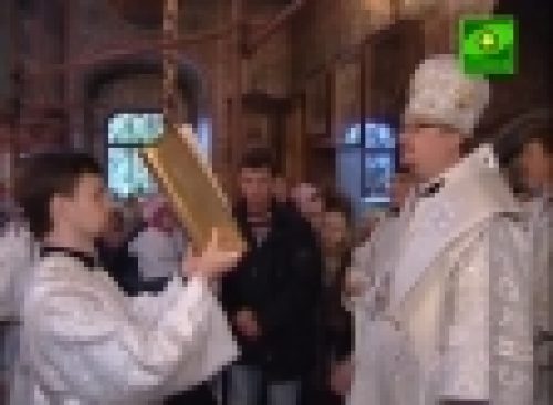 Видеосюжет о служение епископа Игнатия на престольный праздник в храме в честь Архангела  Михаила
