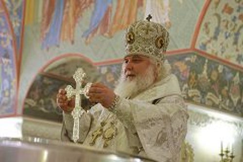Архиепископ Истринский Арсений совершил ряд праздничных богослужений в Храме Христа Спасителя
