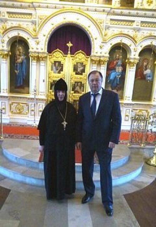 Префект Центрального административного округа города Москвы В.С. Фуэр посетил Богородице–Рождественский женский монастырь
