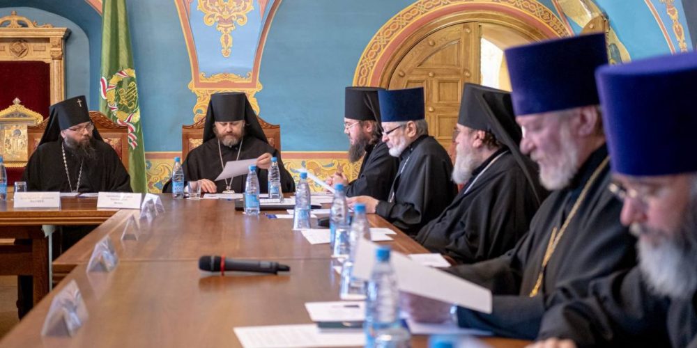 Епископ Фома принял участие в заседании Епархиального совета города Москвы