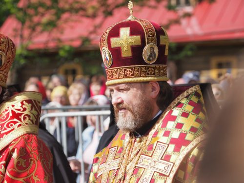 Епископ Фома сослужил на Литургии в праздник Собора новомучеников на Бутовском полигоне
