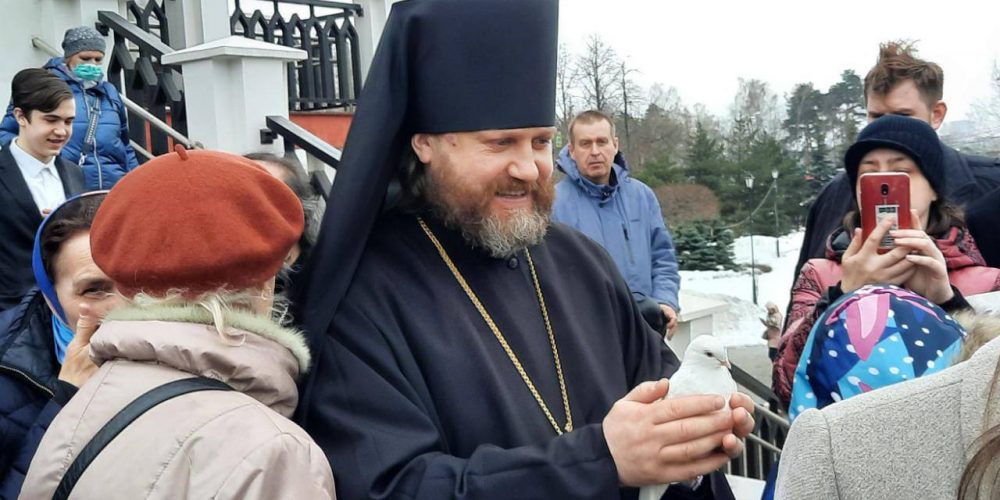 В праздник Благовещения епископ Фома совершил Божественную Литургию в Георгиевском соборе Одинцова