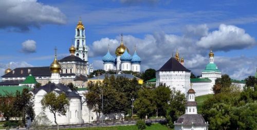 Приход храма св. прав. Иоанна Русского в Кунцеве приглашает в паломническую поездку в Троице-Сергиеву Лавру