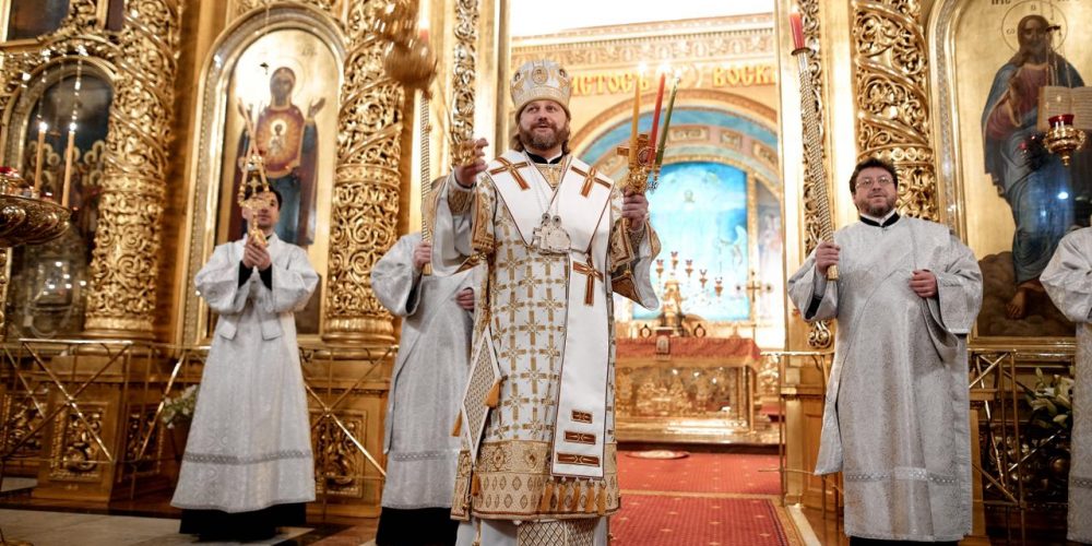 В праздник Светлого Христова Воскресения епископ Одинцовский и Красногорский Фома возглавил богослужение в Богоявленском соборе