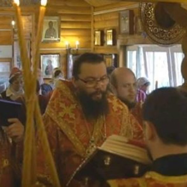 Архиепископ Матфей благословил Сестричество храма Успения Пресвятой Богородицы в Матвеевском