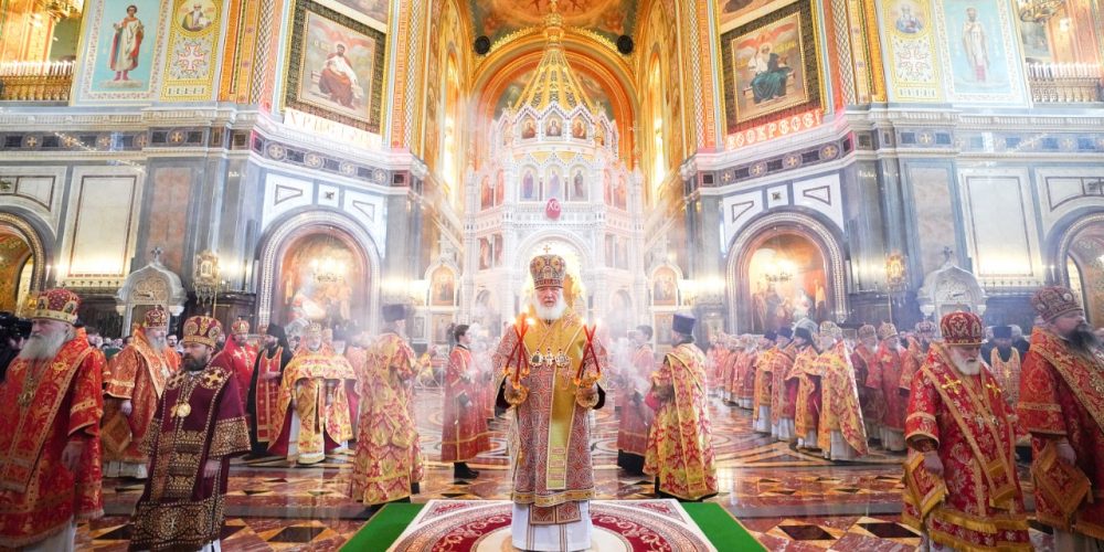 В Неделю 5-ю по Пасхе, о самаряныне, епископ Фома сослужил за Литургией Патриарху Кириллу в Храме Христа Спасителя