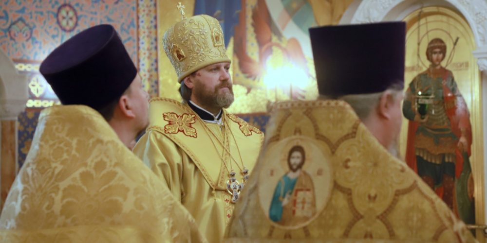 Владыка Фома совершил Божественную литургию в Никольском соборе в Павшинской пойме г. Красногорска