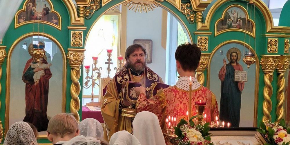 Епископ Одинцовский и Красногорский Фома посетил Православную среднюю общеобразовательную школу «Лествица»