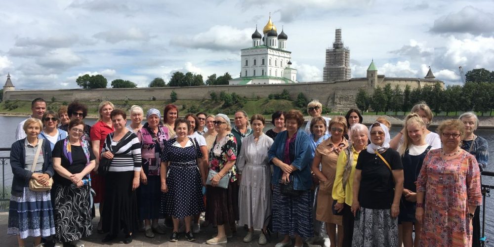 Прихожане храма святого великомученика Георгия Победоносца совершили паломничество на Псковскую землю