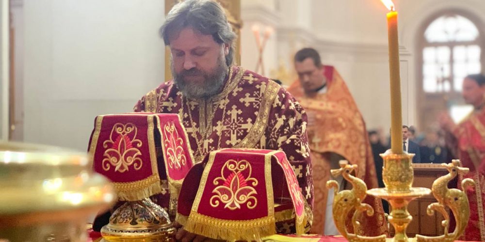 В субботу 3-й седмицы по Пасхе епископ Фома совершил Литургию в Спасо-Бородинском женском монастыре