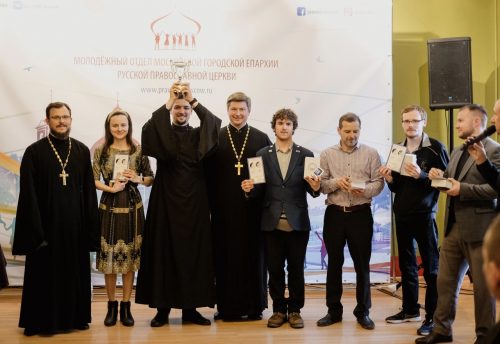 Молодёжная сборная Западного викариатства заняла первое место на общемосковской интеллектуальной игре брейн-ринг