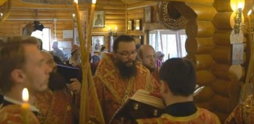 Архиепископ Матфей благословил Сестричество храма Успения Пресвятой Богородицы в Матвеевском