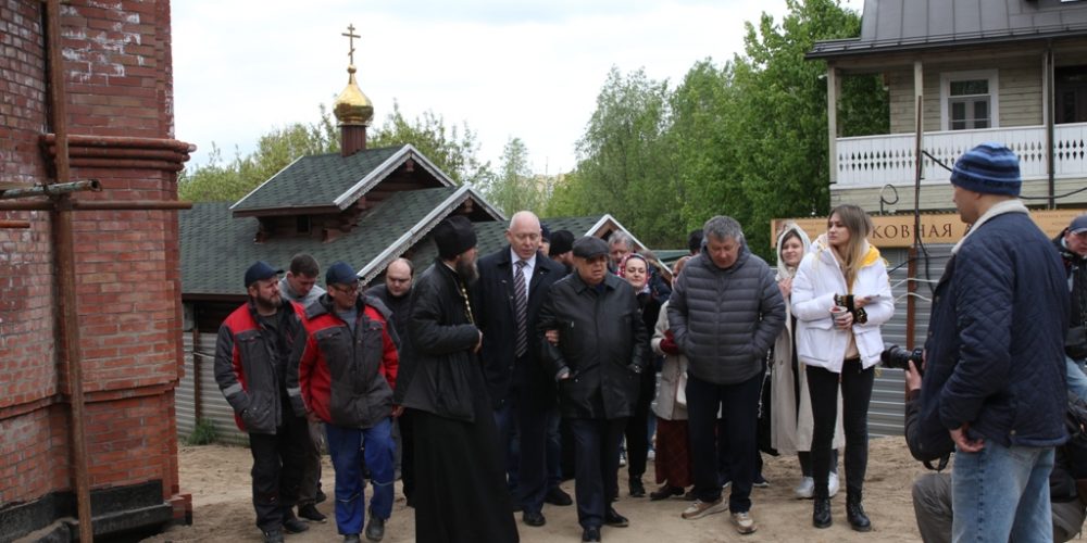 Комиссия обсудила вопросы строительства храма Успения Пресвятой Богородицы в Матвеевском