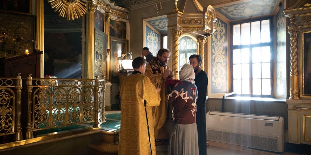 Епископ Павлово-Посадский Фома совершил Божественную литургию в храме святителя Николая Чудотворца в Хамовниках