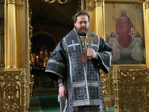 Епископ Фома совершил литургию преждеосвященных Даров в храме святителя Николая в Хамовниках