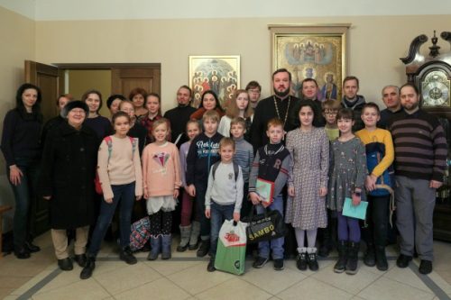 В храме Рождества Богородицы в Крылатском открыт набор на бесплатное обучение в православной школе