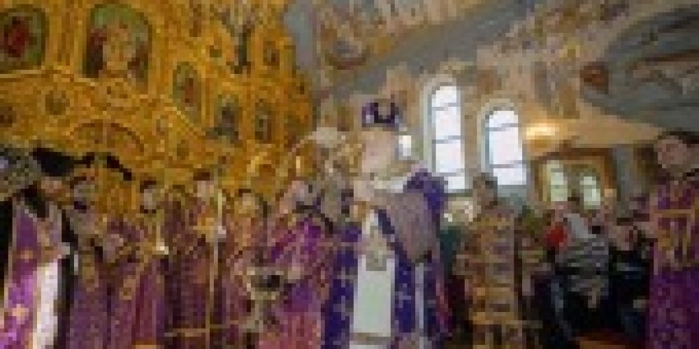 В Неделю Крестопоклонную Патриарх Кирилл совершил освящение главного храма МЧС России