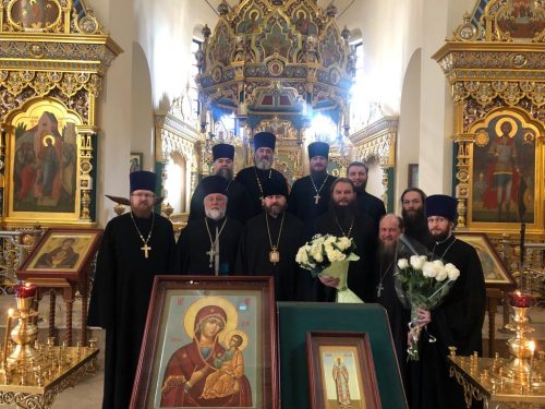 Епископ Фома поздравил протоиерея Игоря Фомина с 50-летием