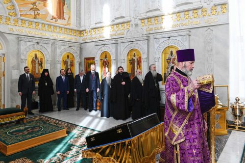 Епископ Фома прибыл поздравить Святейшего Патриарха с годовщиной архиерейской  хиротонии