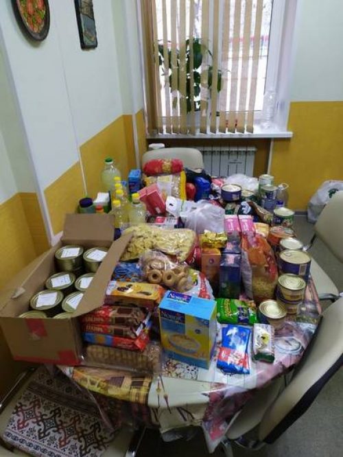 В храме прп. Андрея Рублева продолжается акция «Соберем продукты для бездомных и малоимущих»