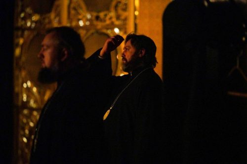 Во вторник первой седмицы Великого поста архиепископ Фома молился за Великим повечерием в Богоявленском соборе
