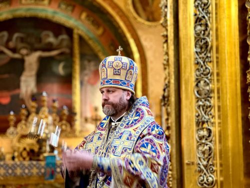 В праздник Благовещения Пресвятой Богородицы архиепископ Фома совершил Литургию в Богоявленском соборе