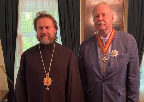 Архиепископ наградил орденом ктитора храма Смоленской иконы Божией Матери в Фили-Давыдкове