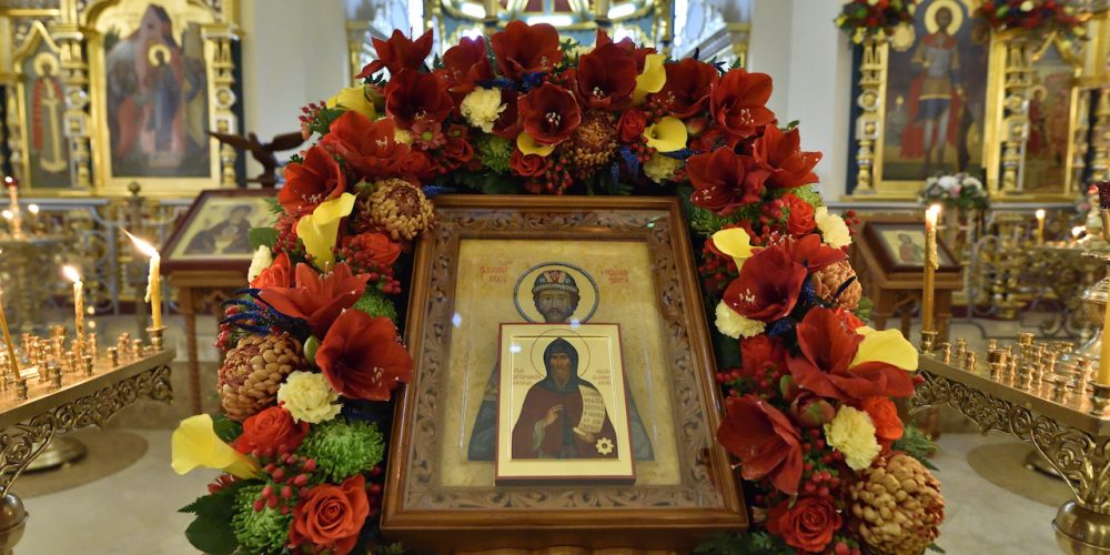 Курсы церковной флористики открываются при храме святого благоверного Александра Невского при МГИМО