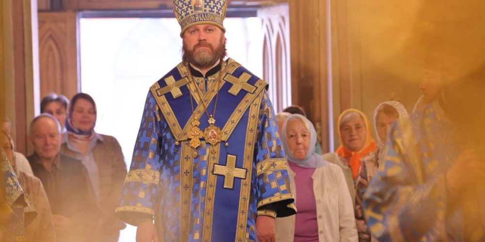Архиепископ Фома совершил Литургию в храме свт. Николая в Зеленограде