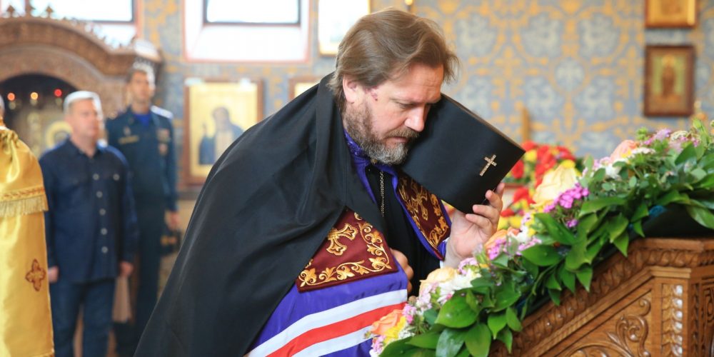 Архиепископ Фома совершил Литургию в храме Смоленской иконы Божией Матери в Фили-Давыдкове