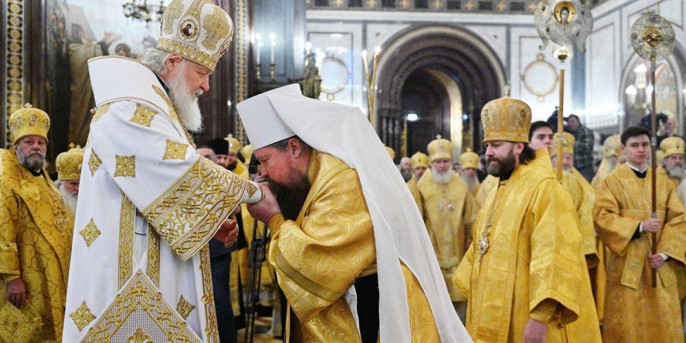 Епископ Фома поздравил Святейшего Патриарха Кирилла с днем рождения и сослужил за Божественной литургией в Храме Христа Спасителя