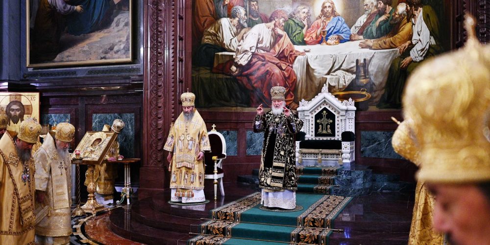 Епископ Фома поздравил Святейшего Патриарха с годовщиной интронизации
