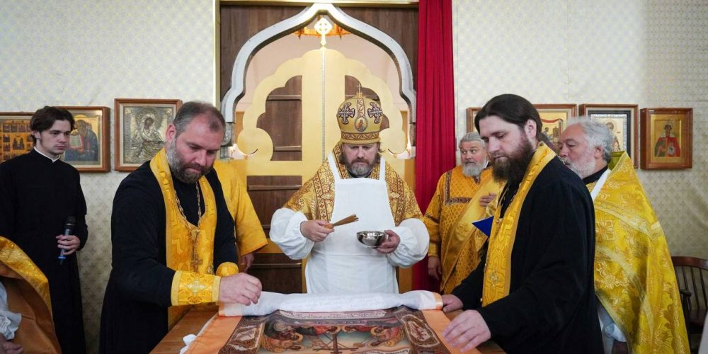 Патриарх Кирилл совершил чин Великого освящения храма прп. Андрея Рублева в Раменках