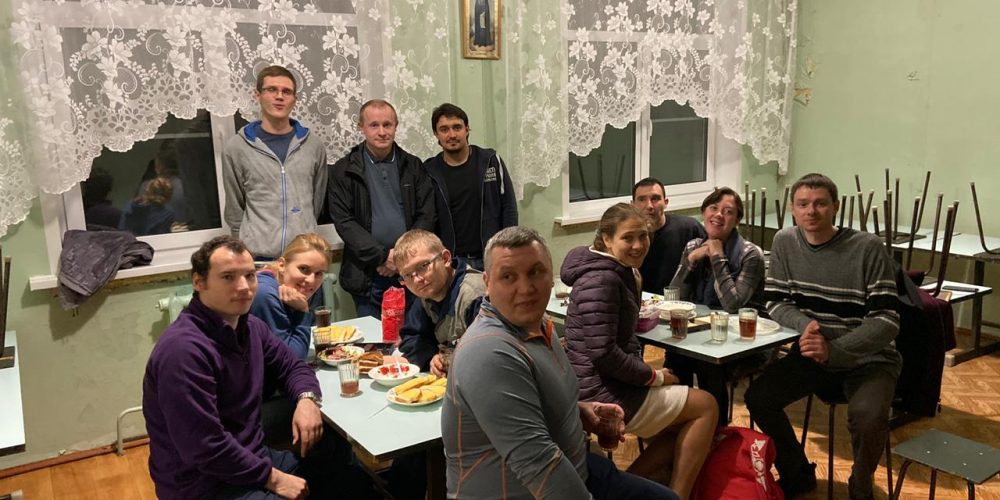 Волонтеры из храма преподобного Сергия Радонежского в Солнцево посетили хоспис в Тверской области
