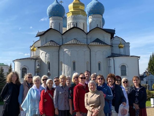 Прихожане храмов Западного викариатства Москвы совершили паломничество к православным святыням Казани