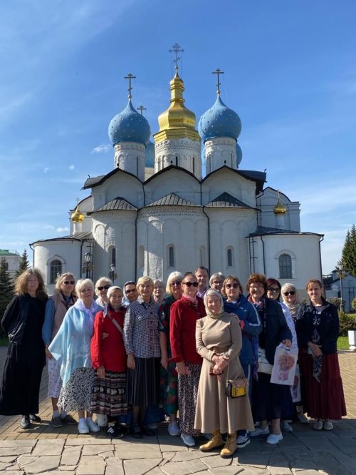 Прихожане храмов Западного викариатства Москвы совершили паломничество к православным святыням Казани