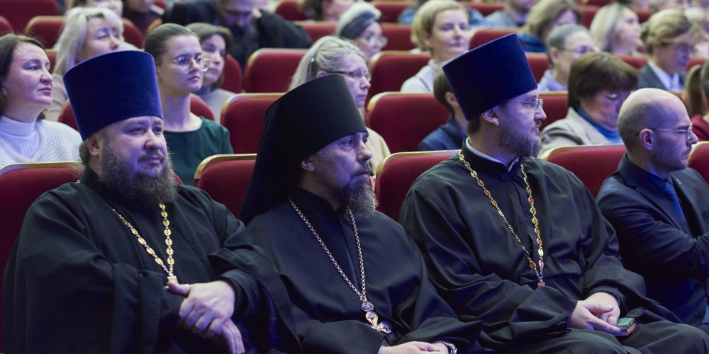 Настоятель храма Покрова в Филях принял участие в конференции этап XXXII Международных Рождественских образовательных чтений